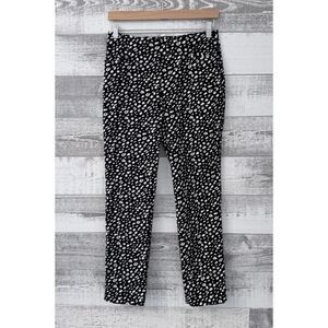 Chico's Pebble Dot Print Ankle Black White Pants Stretch Size 4R (Fit 30x27)